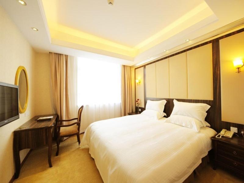 Hotel Greentree West Huaxia Road Metro Station Express