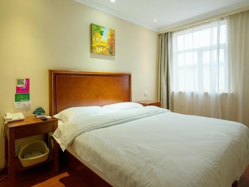 Hotel Greentree Luojing Express