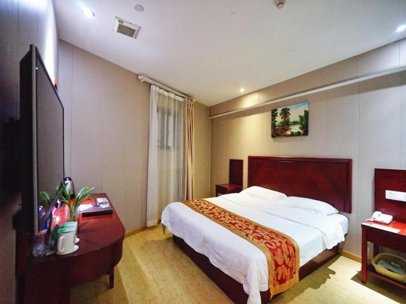 Hotel Greentree Baoshan 128 Memorial Road Tonghe Road Shell