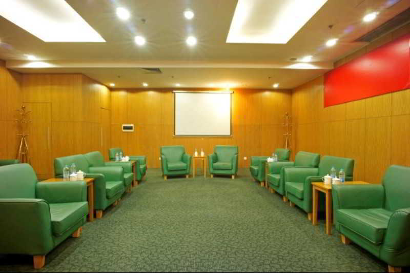 Xujiahui Park Otel
