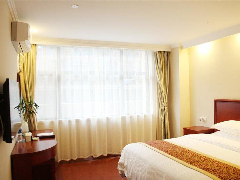 Hotel Greentree Baoshan 128 Memorial Road Tonghe Road Shell 3*