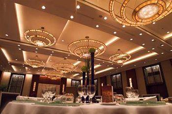 Hotel Jiangsu Road 3*