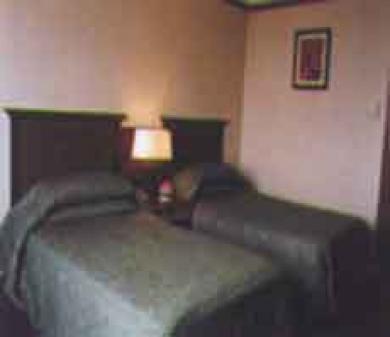 Otel Xinghua 3*