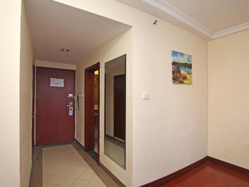 Hotel Greentree Changyang Road Jiangpu Park Metro Station Business
