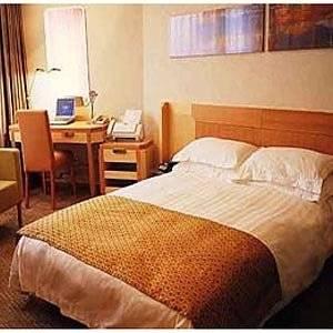 Hotel City Hotel Shanghai 4*
