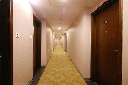 Washington 3*
