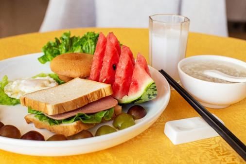 Hotel Greentree Changyang Road Jiangpu Park Metro Station Business