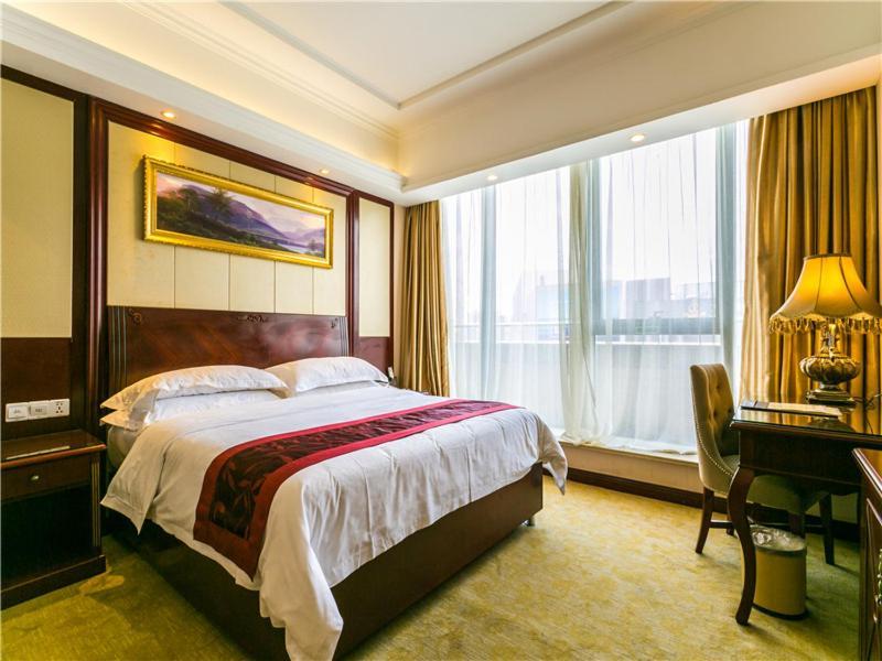 Vienna International Hongqiao Airport Wanda Shanghai