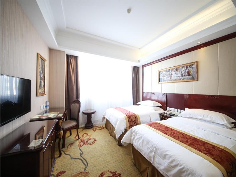Vienna Hongqiao Convention & Exhibition Center Hotel Shanghai