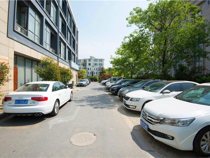 Vienna Pudong Airport Huaxia Road Hotel 3*