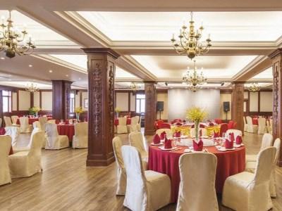 Jin Jiang Pacific Hotel