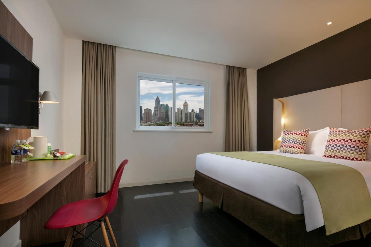 Hotel Campanile Railway Station And People's Square - 15 Minutes Drive To The Bund Shanghai