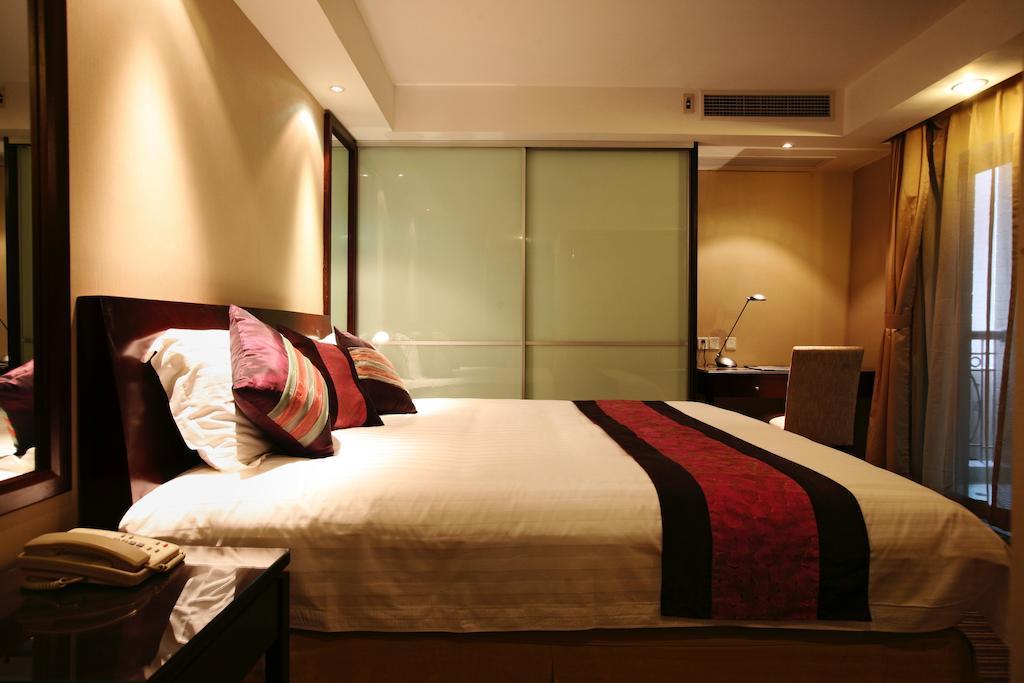 Aparthotel Regalia Residences Changning 4*