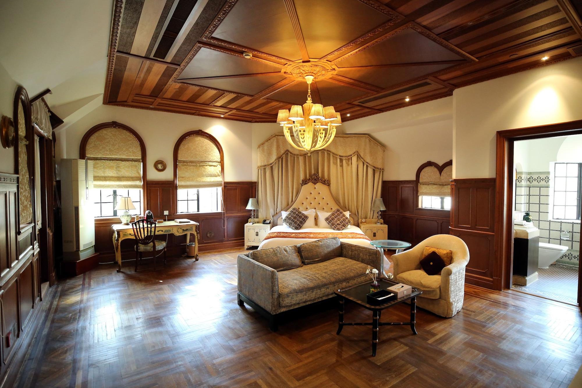 Hotel Moller - National Historic And Cultural Relics Protection Building