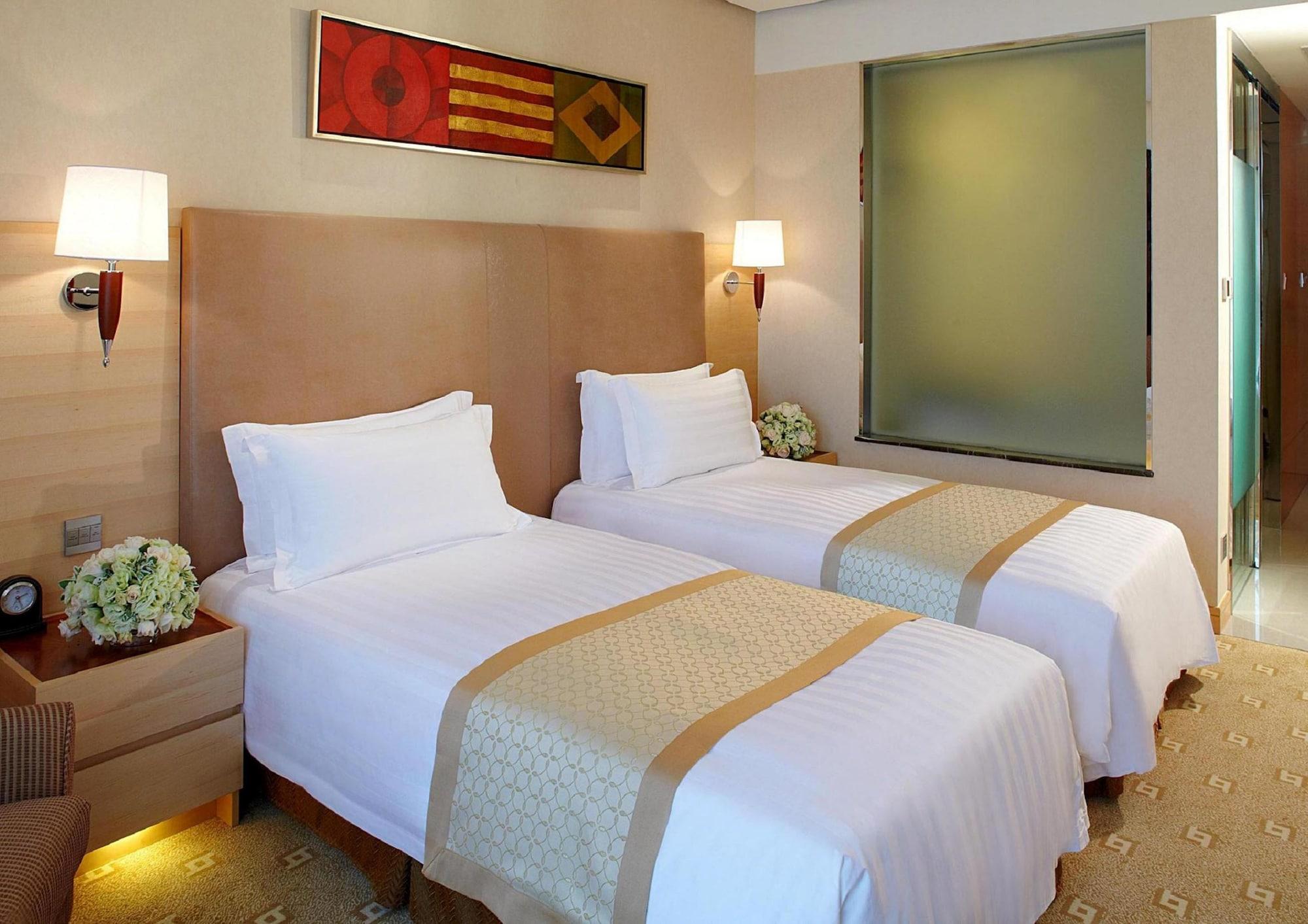 Regal Jinfeng Hotel