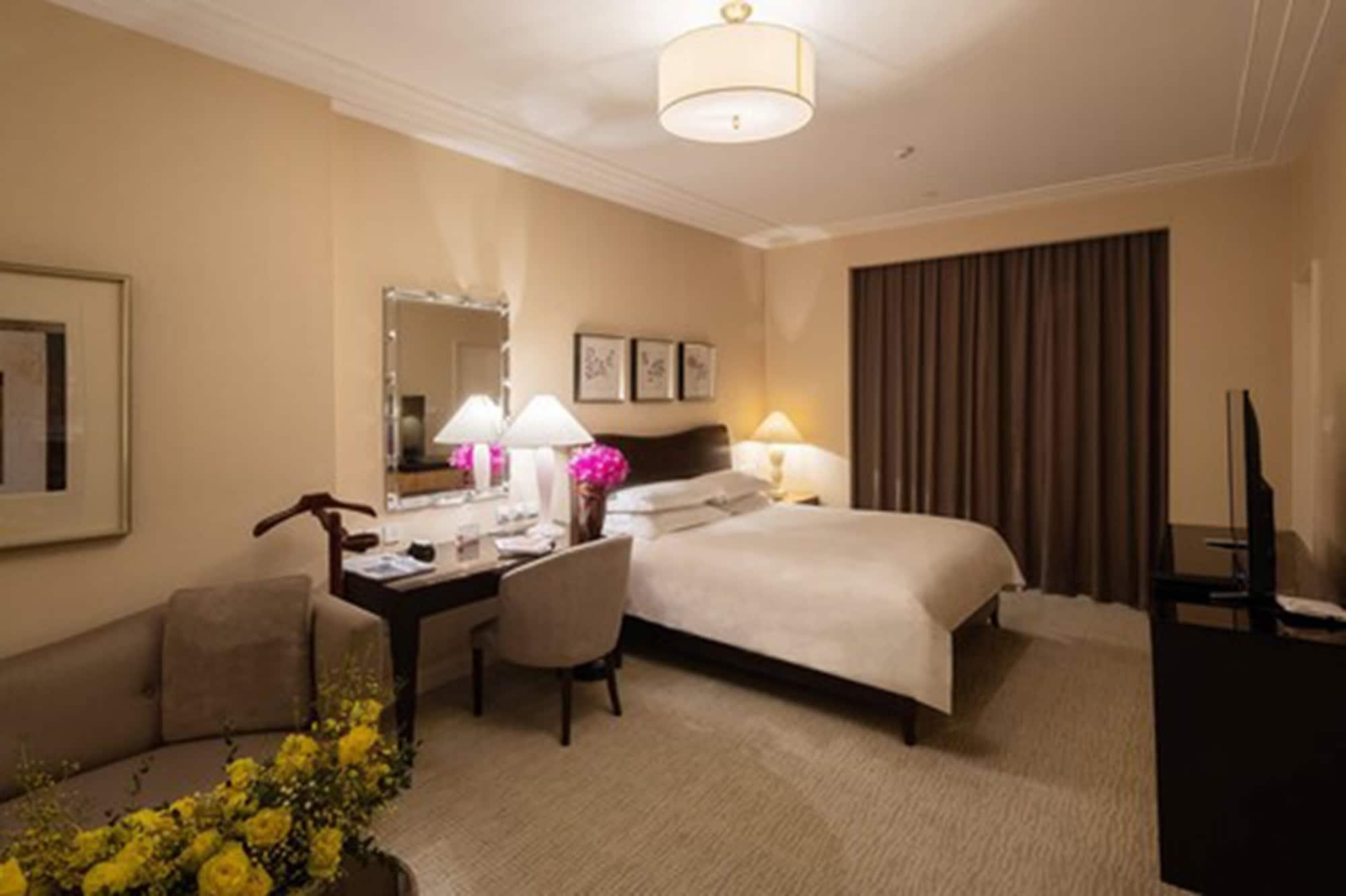 Hotel Broadway Mansions - On The Bund 5*