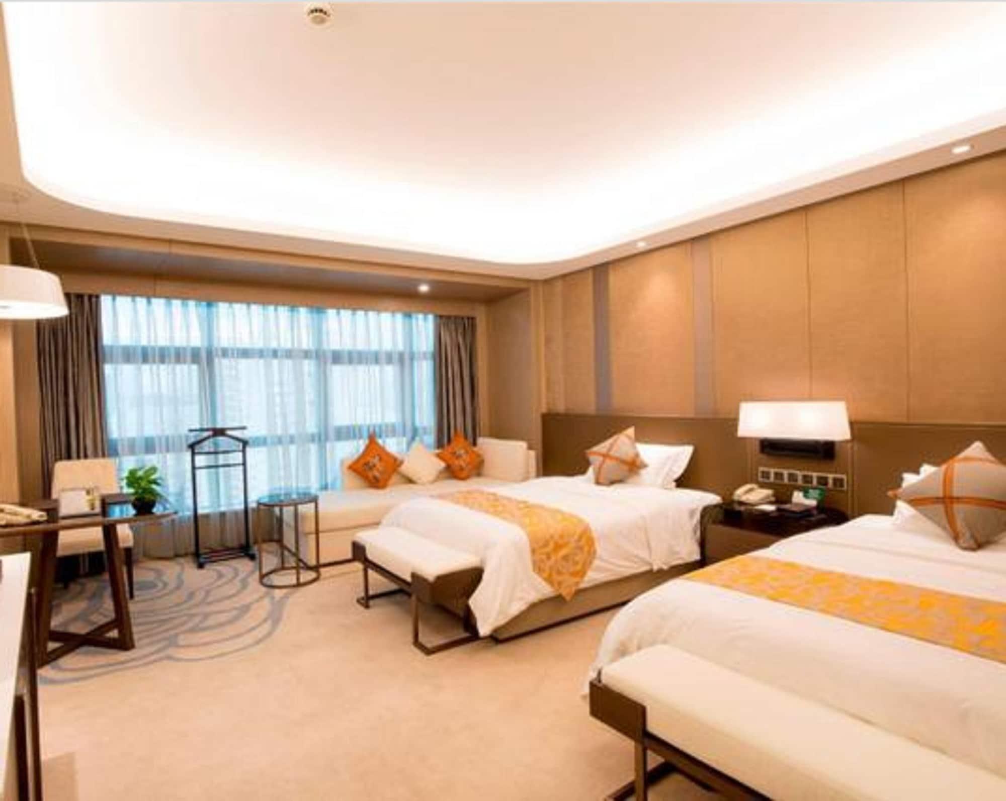 Hotel Jin Jiang Pine City