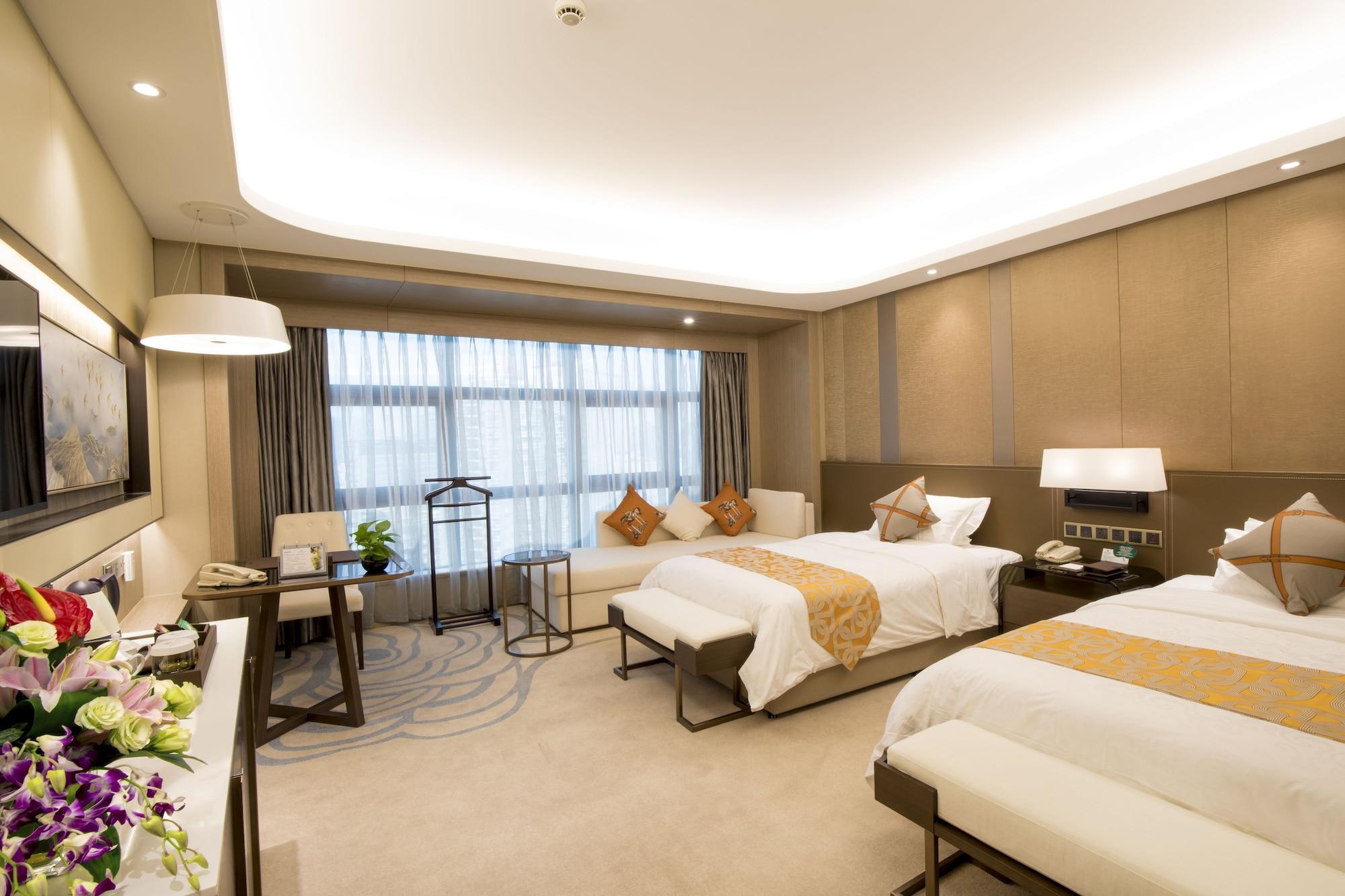 Jin Jiang Pine City 4*