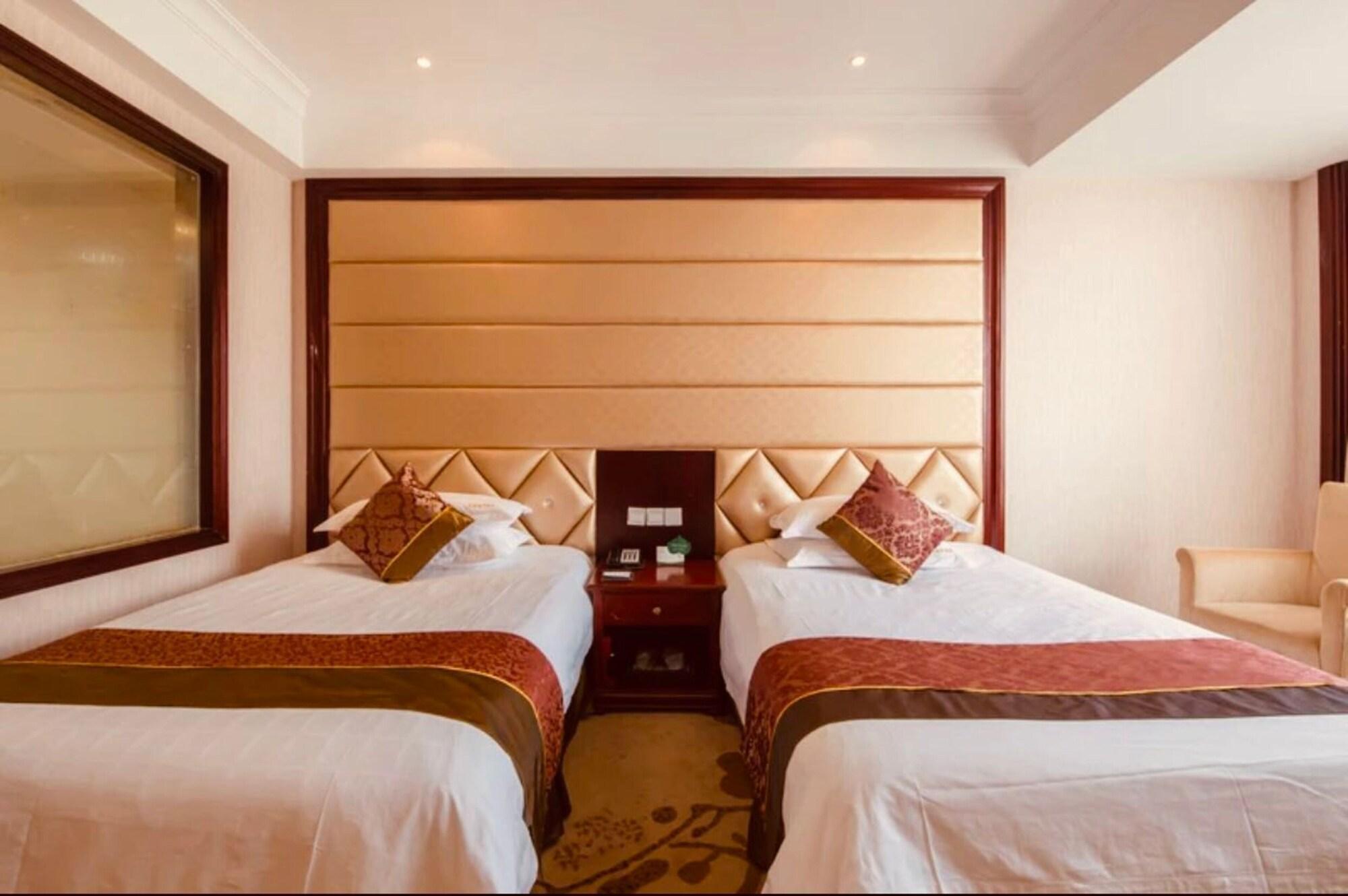 Hotel Shahai International 4*