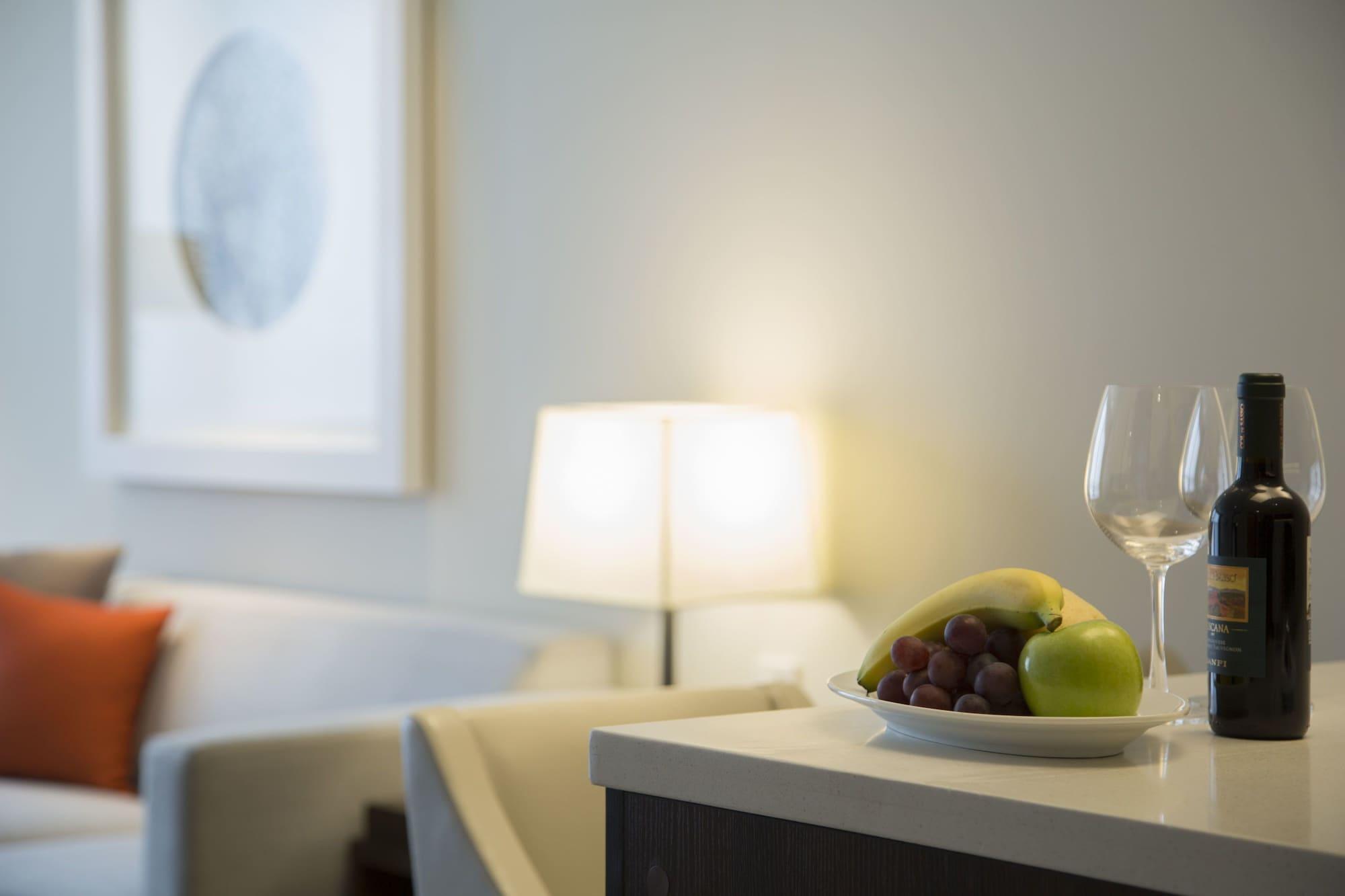Hyatt Place New Hongqiao 4*