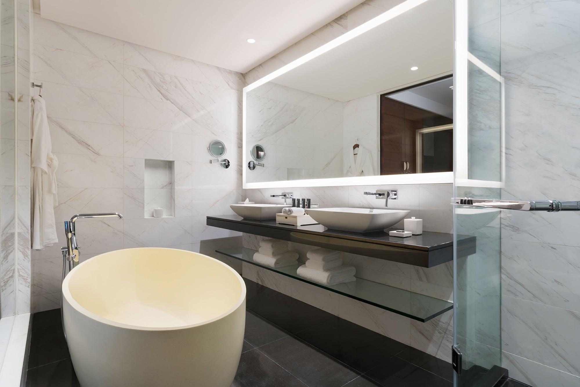 Amara Signature Hotel