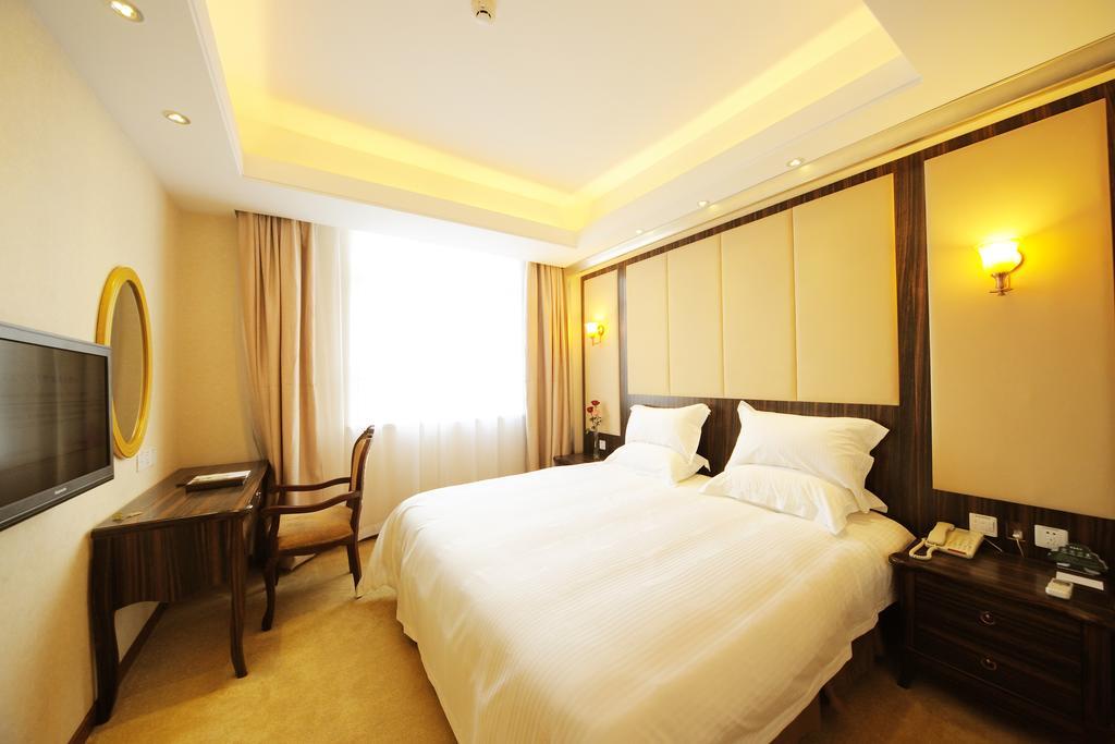 Greentree West Huaxia Road Metro Station Express Hotel Shanghai