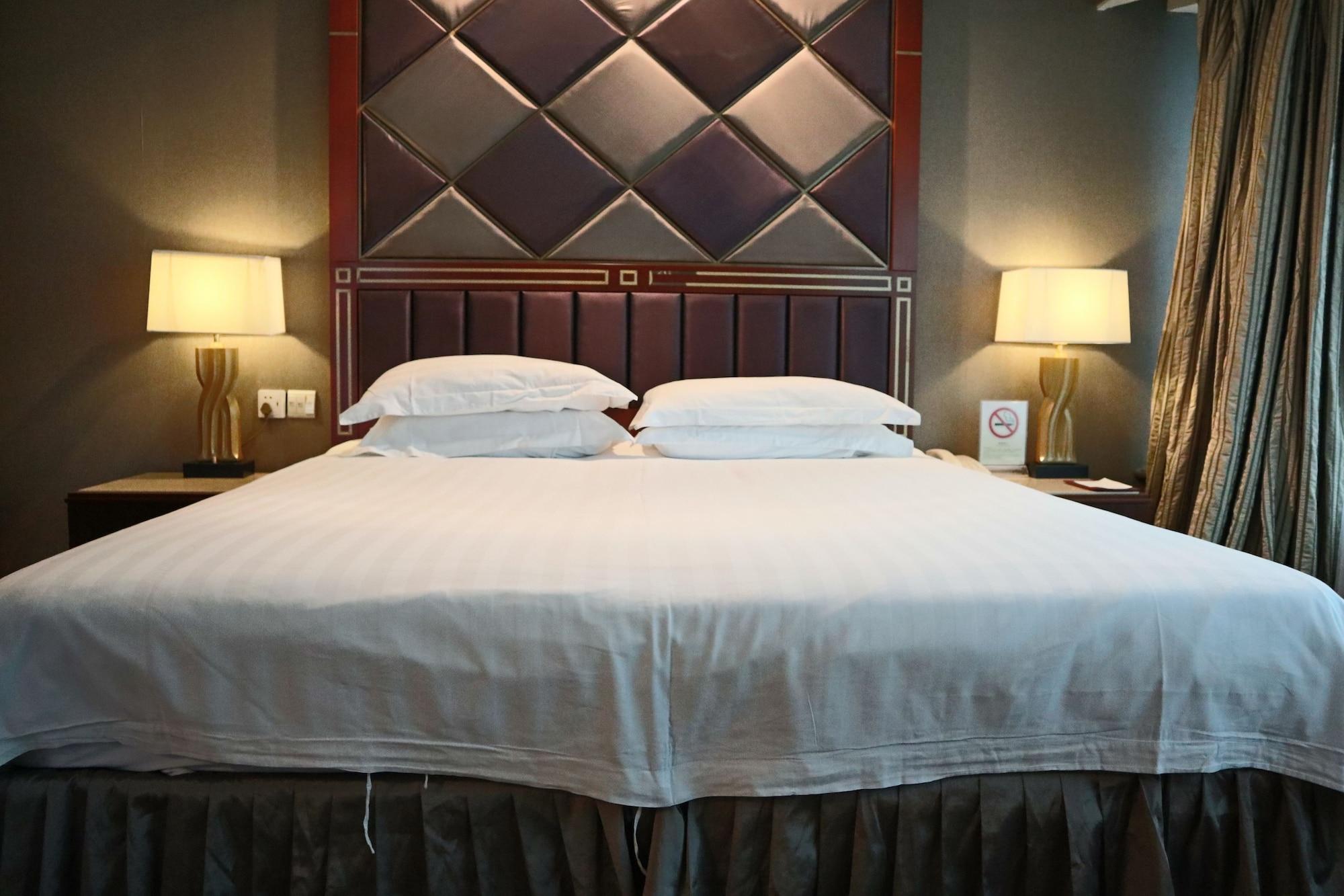 Hotel Everbright International