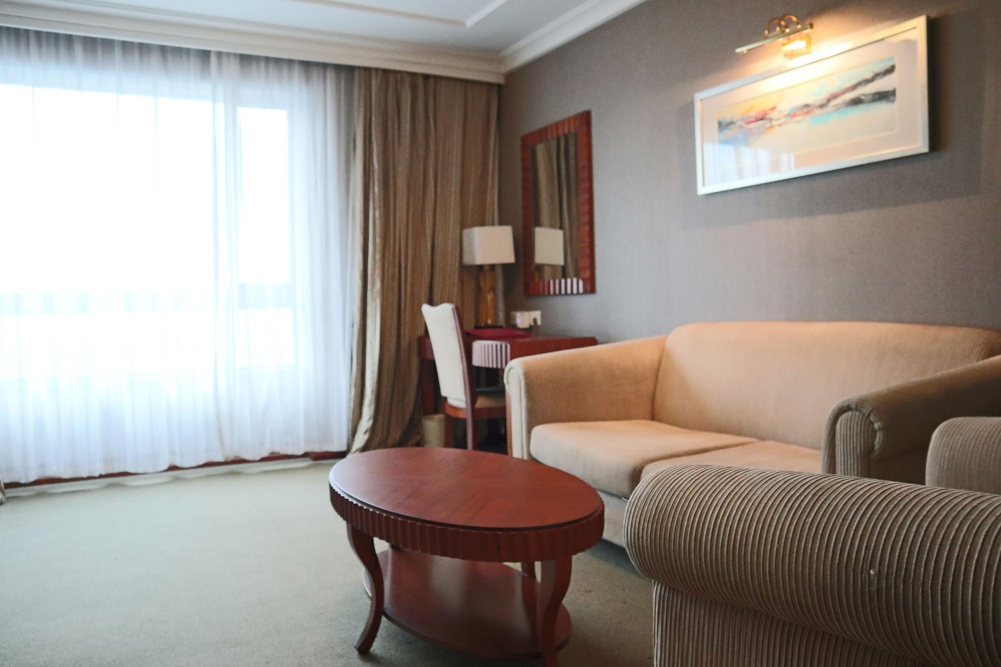 Hotel Everbright International