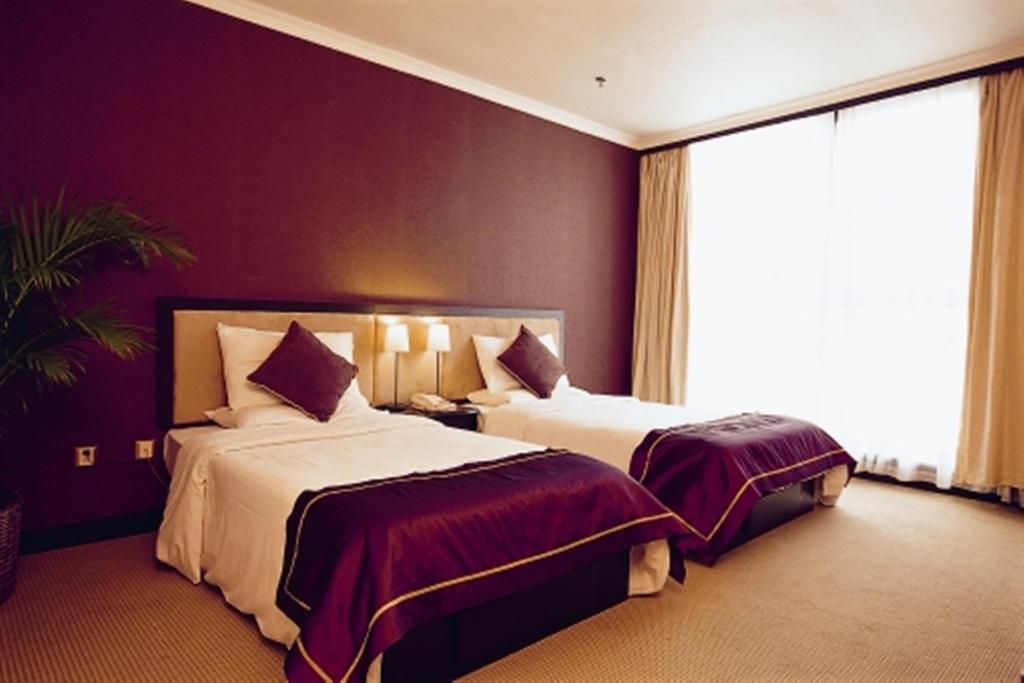 Hotel Peach Blossom Castle 3*