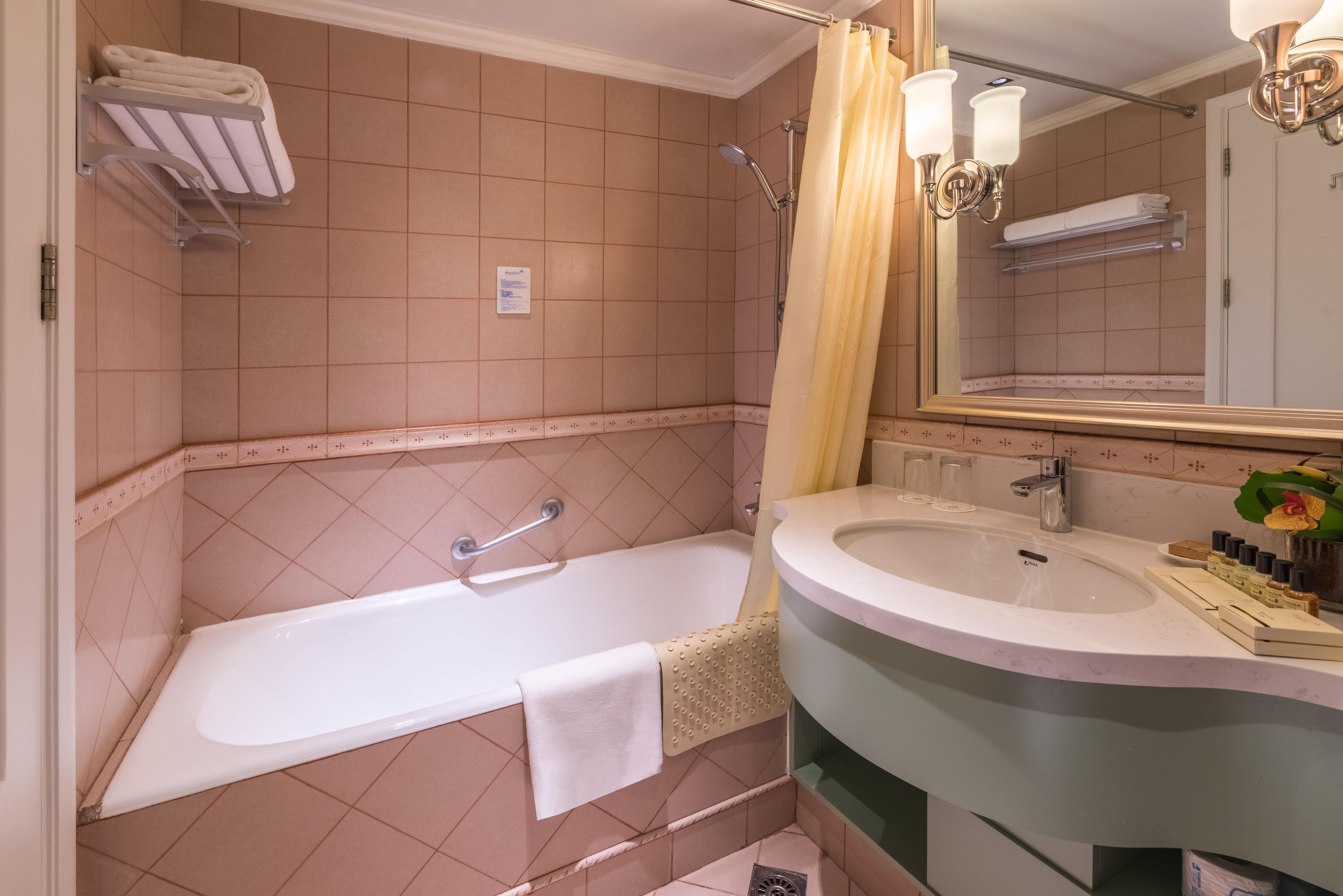 Court Center, Aparthotel