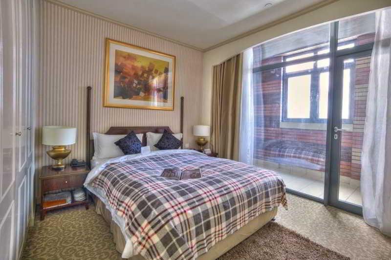 Court Center, Aparthotel