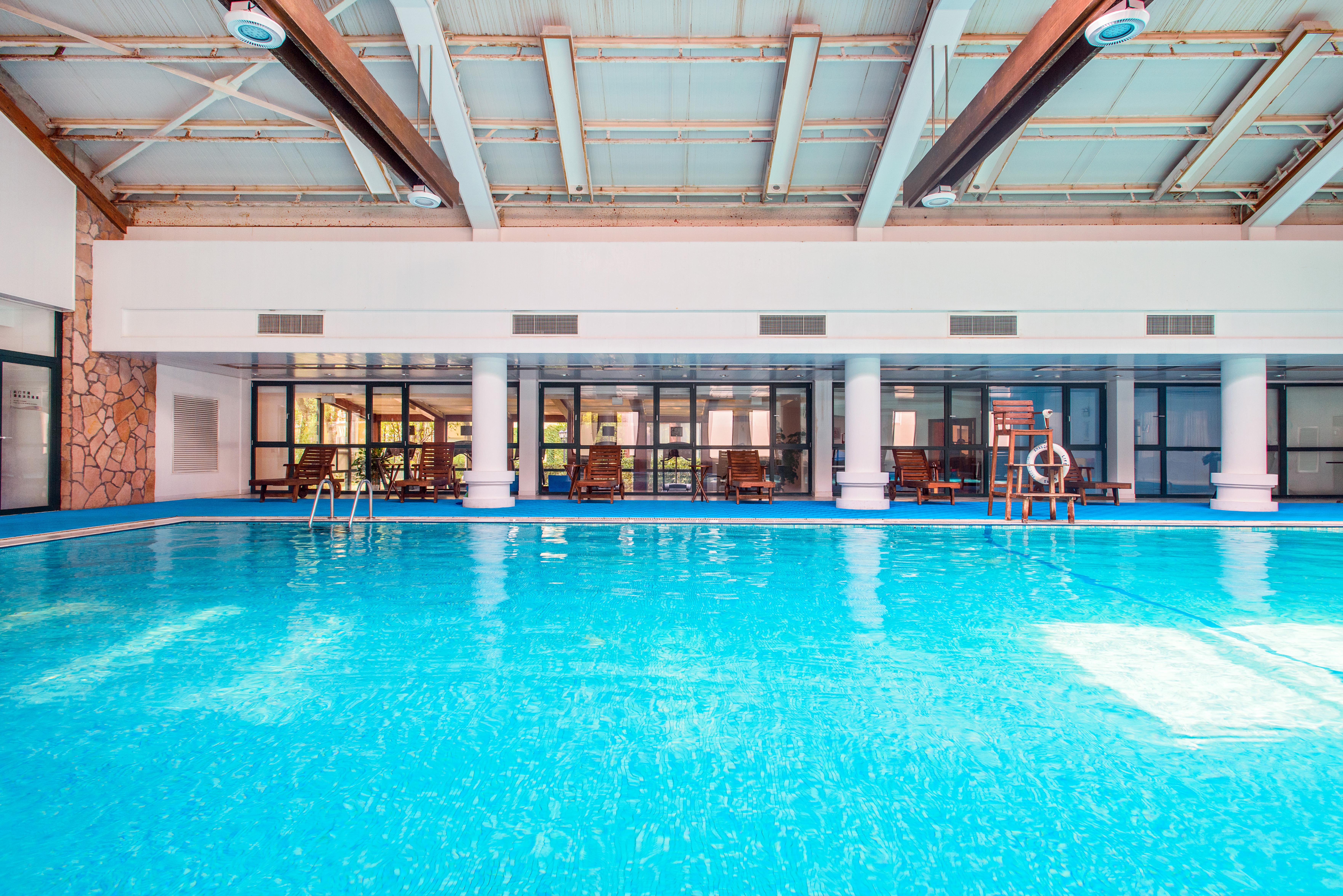 Otel Hong Qiao State 5*