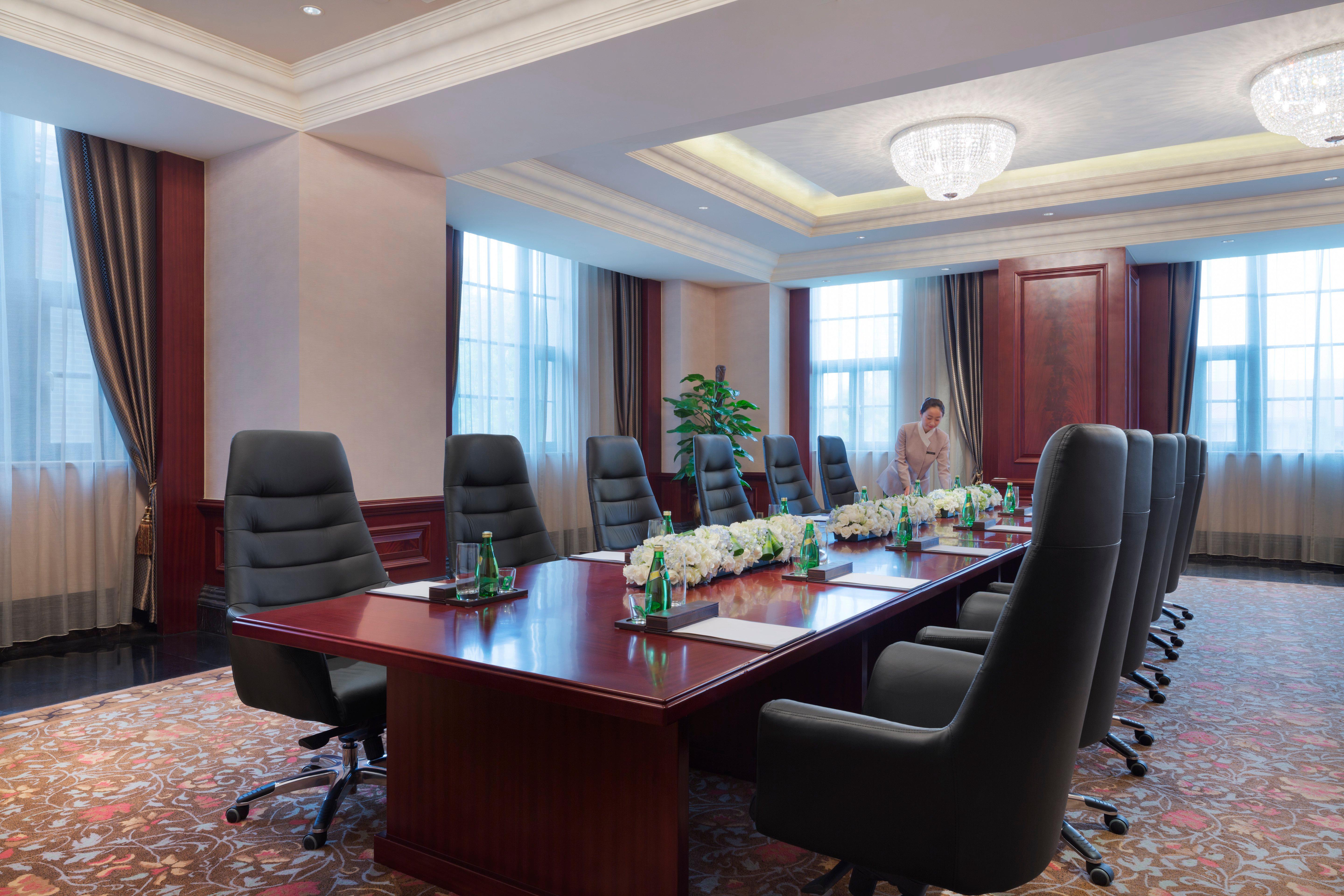 Hotel Intercontinental Ruijin By Ihg - Downtown Historic Iconic Garden