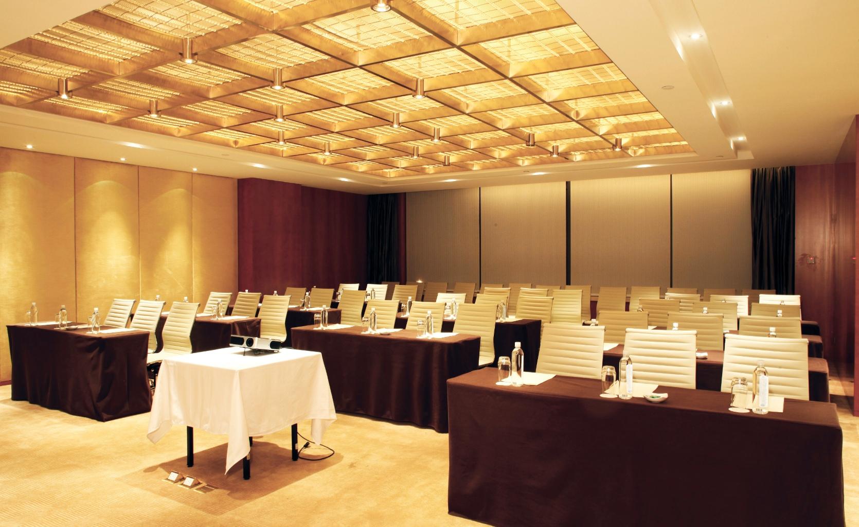 Hilton City Center Shanghai