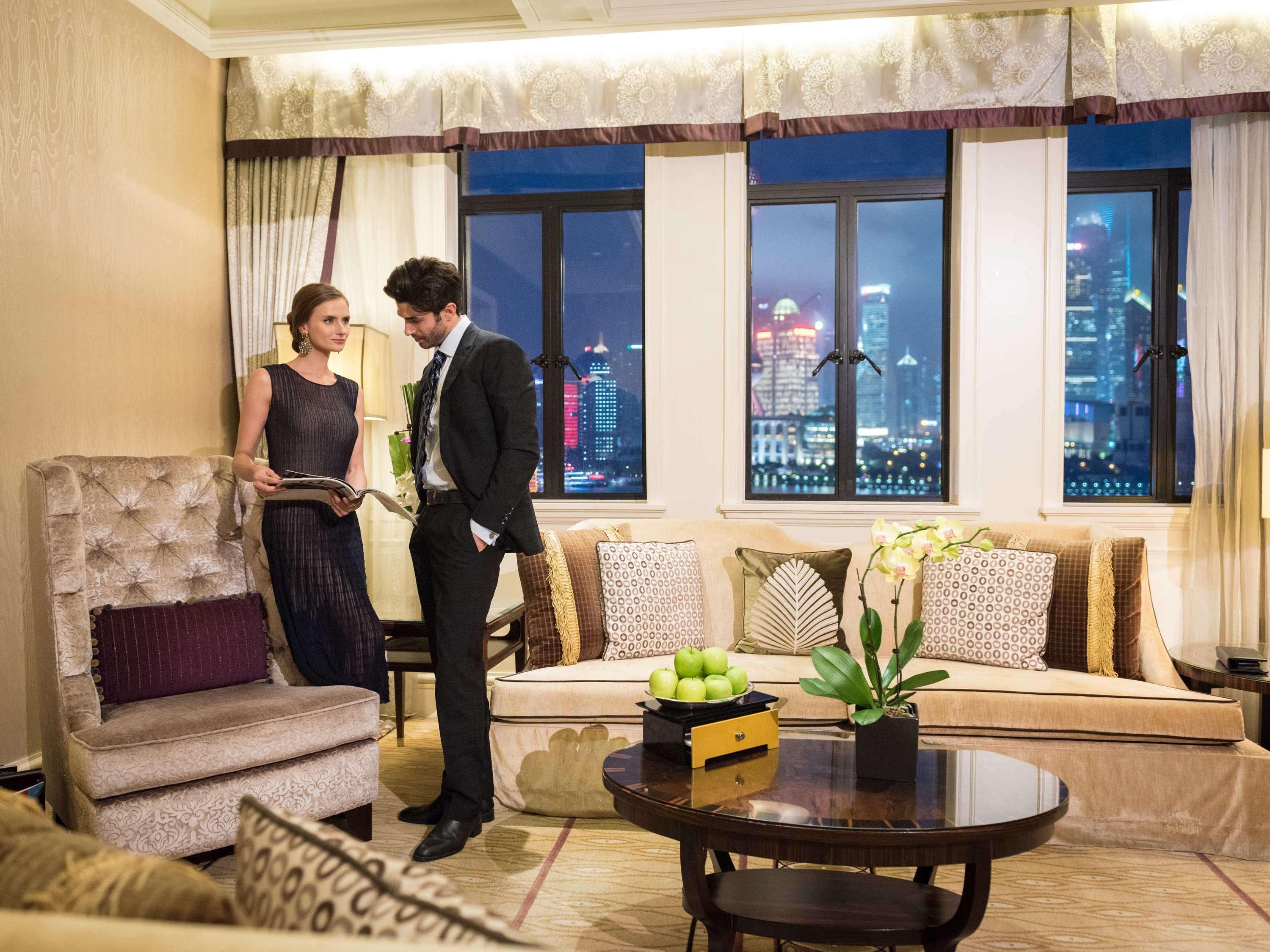 Hotel Fairmont Peace On The Bund 5*