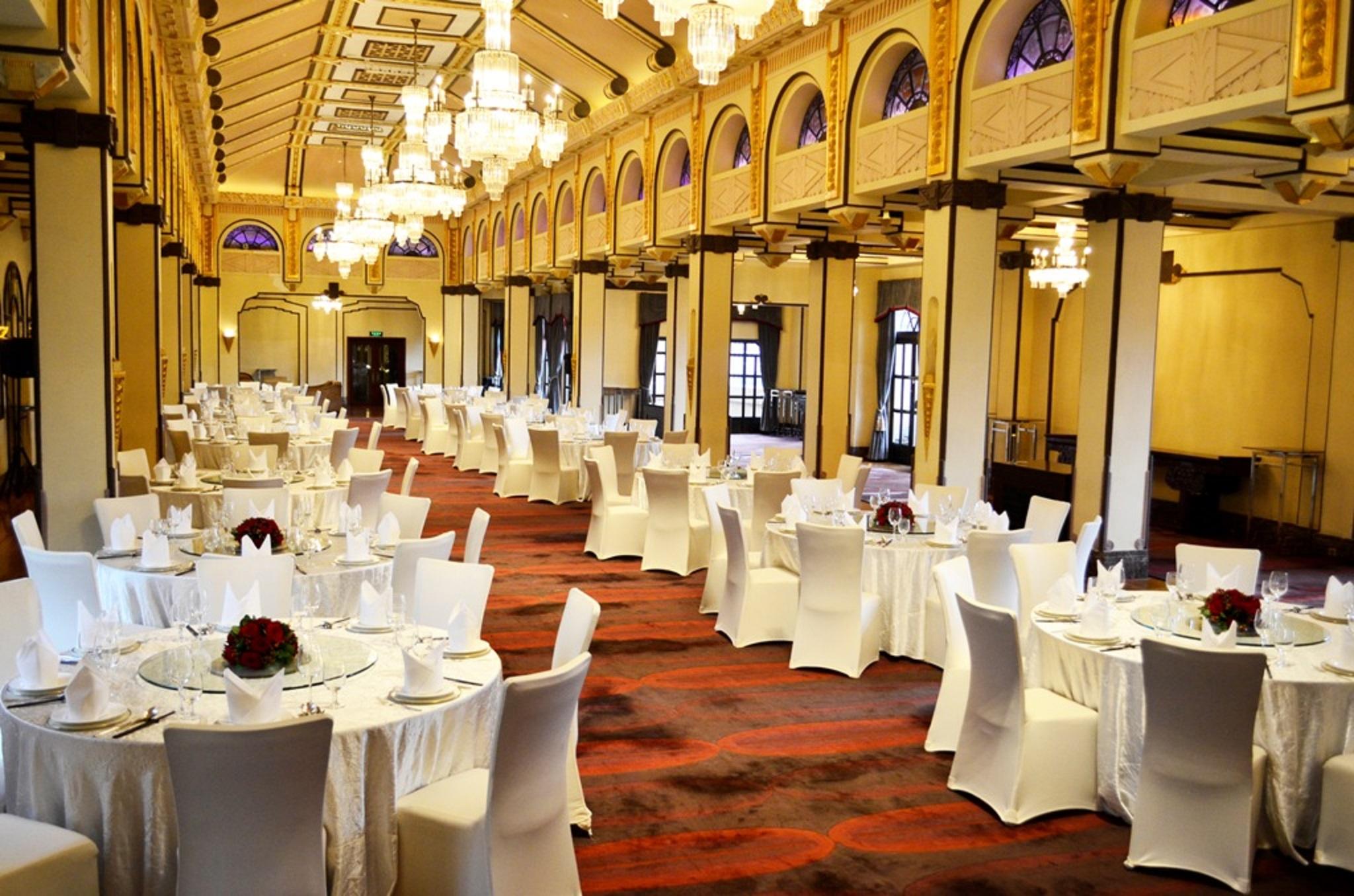 Fairmont Peace On The Bund 5* Şanghay