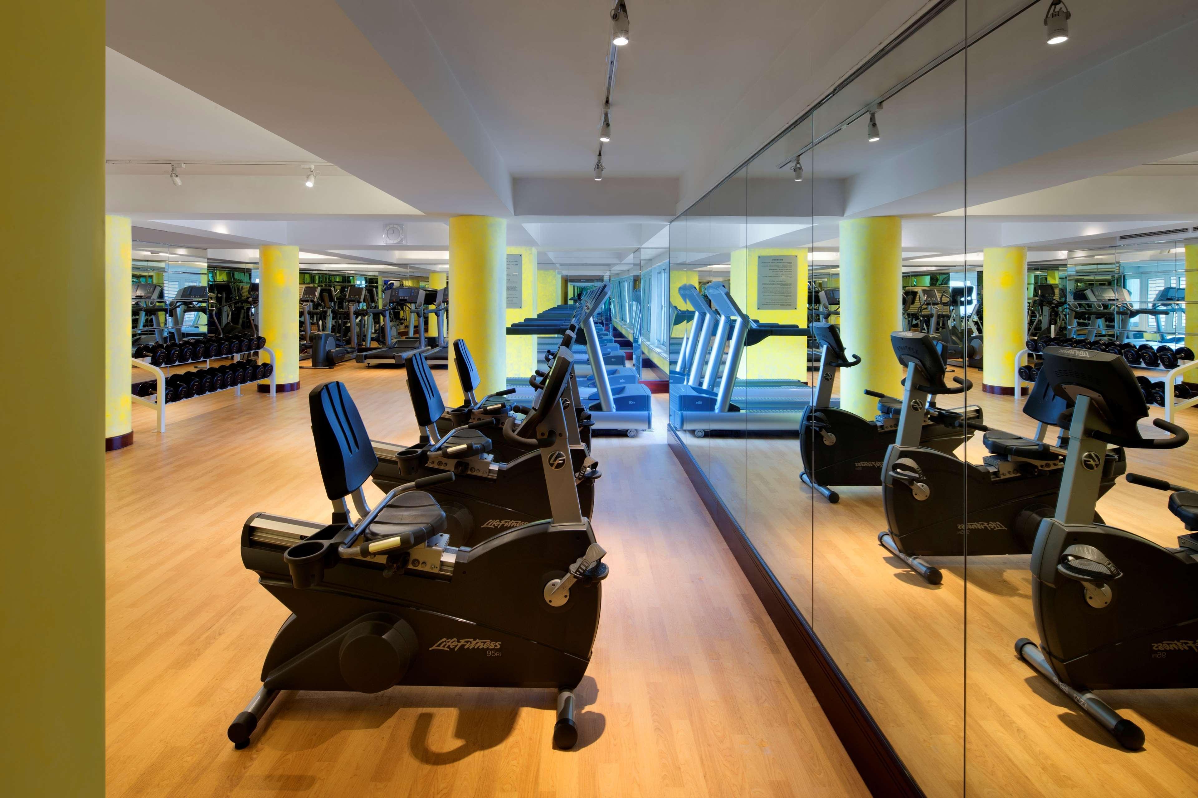 Radisson Blu New World Shanghai