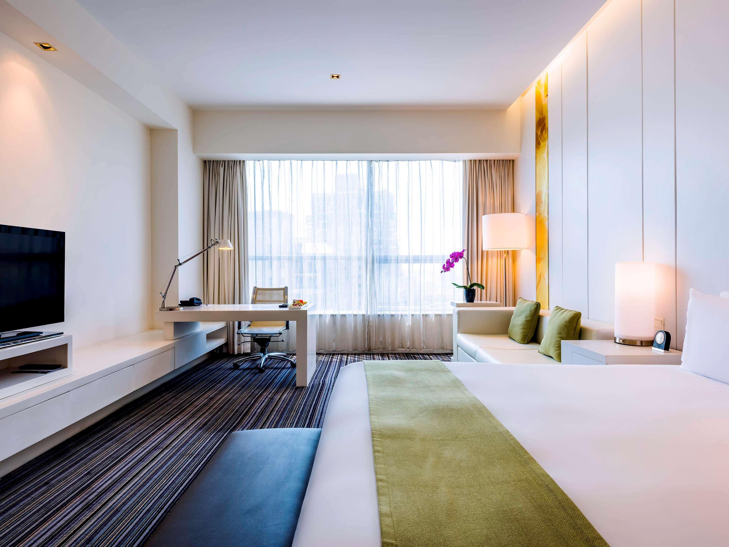 Grand Mercure Century Park - Free Shuttle Bus To Sniec