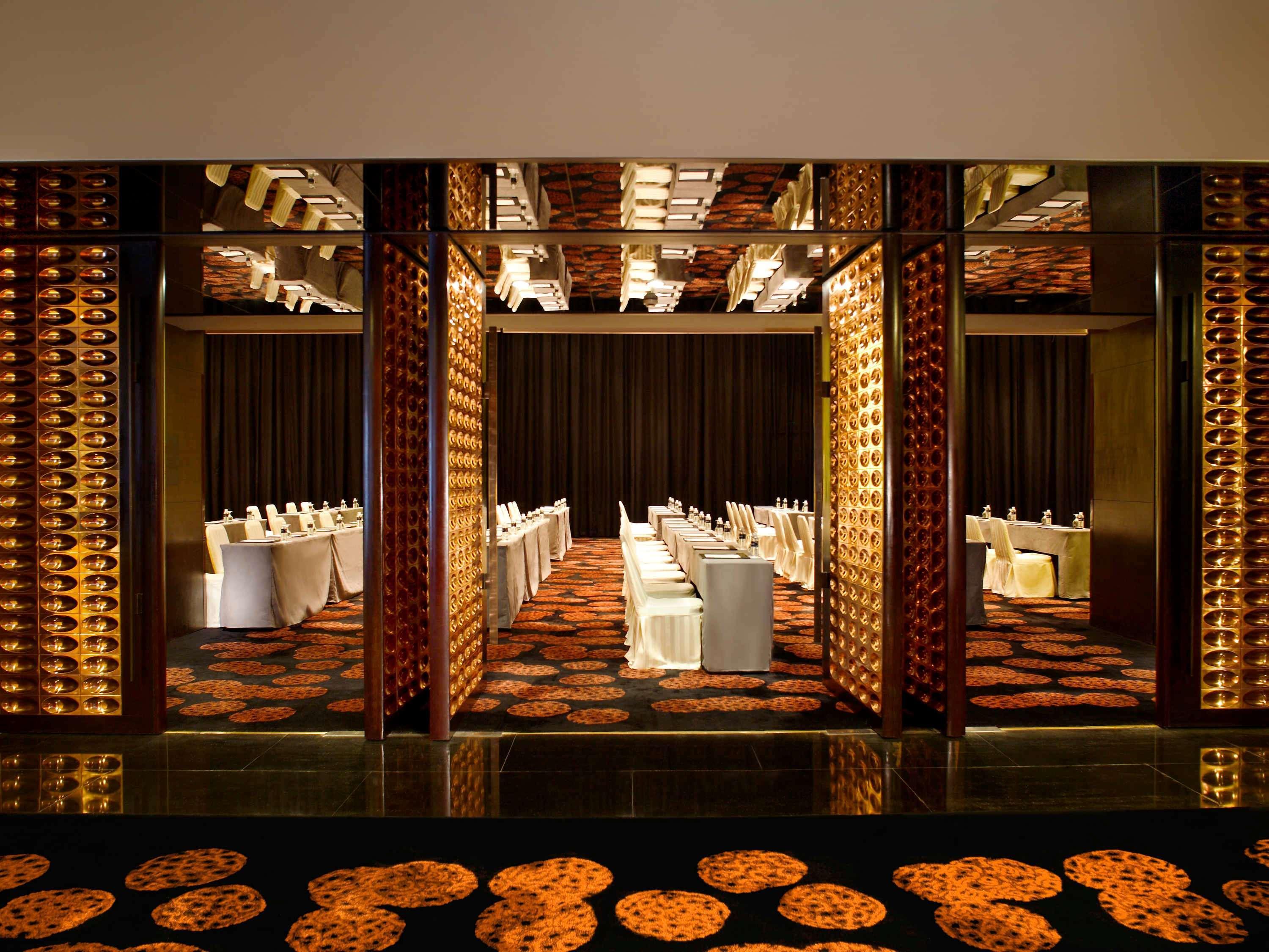 Hotel Grand Mercure Century Park - Free Shuttle Bus To Sniec 5*