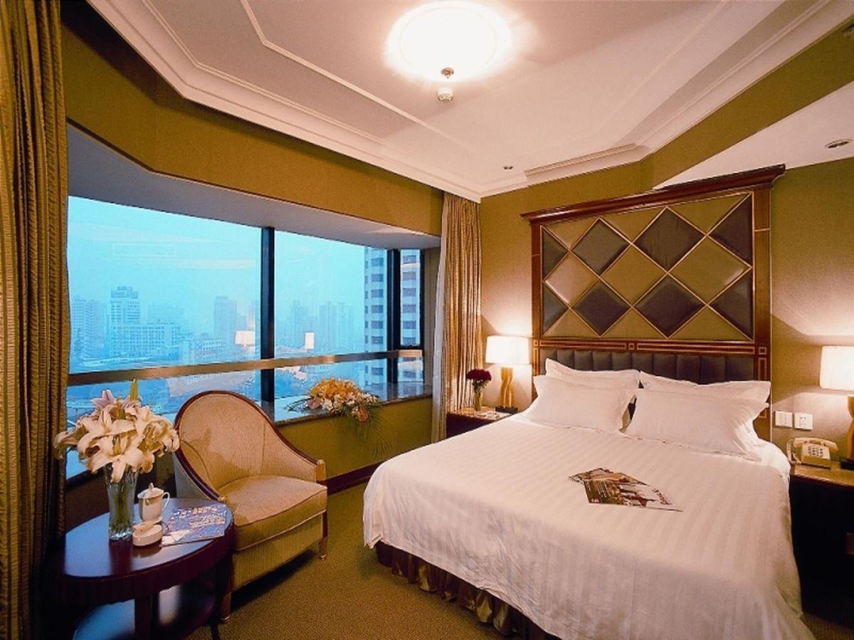 Hotel Everbright International 4*