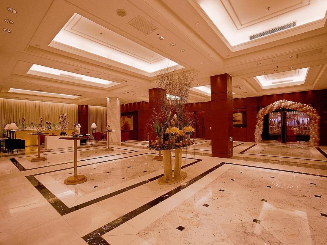 Everbright International Hotel 4*
