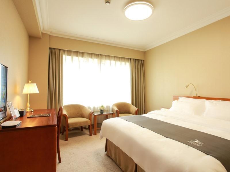 Otel Greentree Eastern Hongqiao Airport Longbai