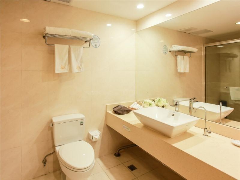Greentree Eastern Hongqiao Airport Longbai Otel
