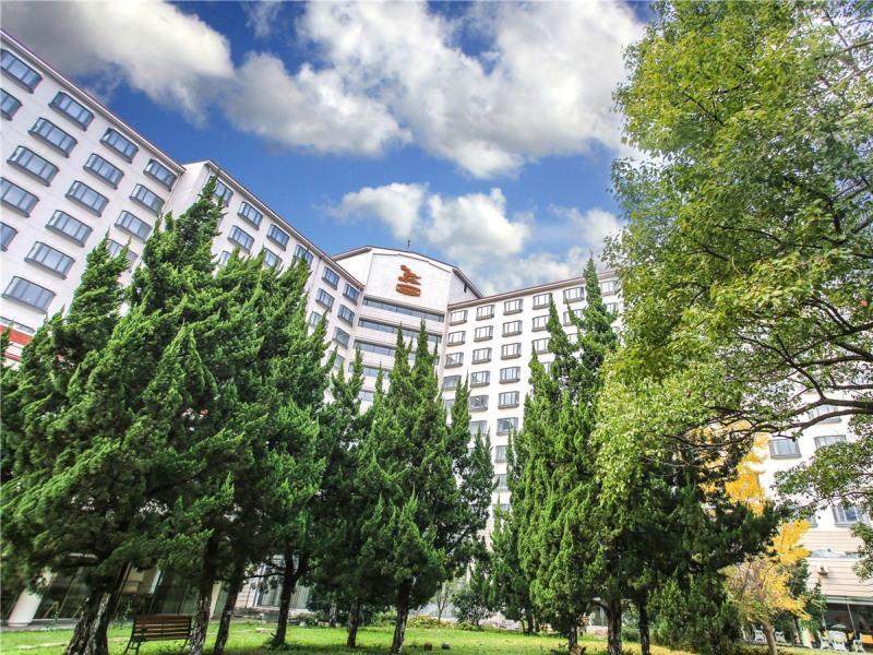 Greentree Eastern Hongqiao Airport Longbai 3*