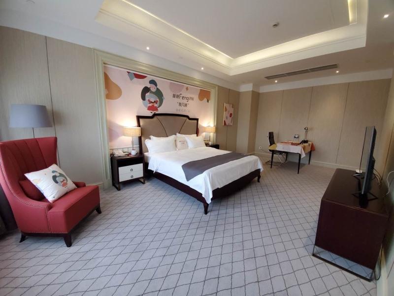 Greentree Eastern Hongqiao Airport Longbai Hotel
