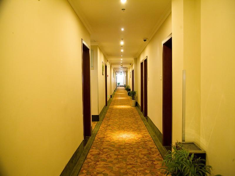 Hotel Greentree Pudong New Area Chuansha Road Kayuan 2*