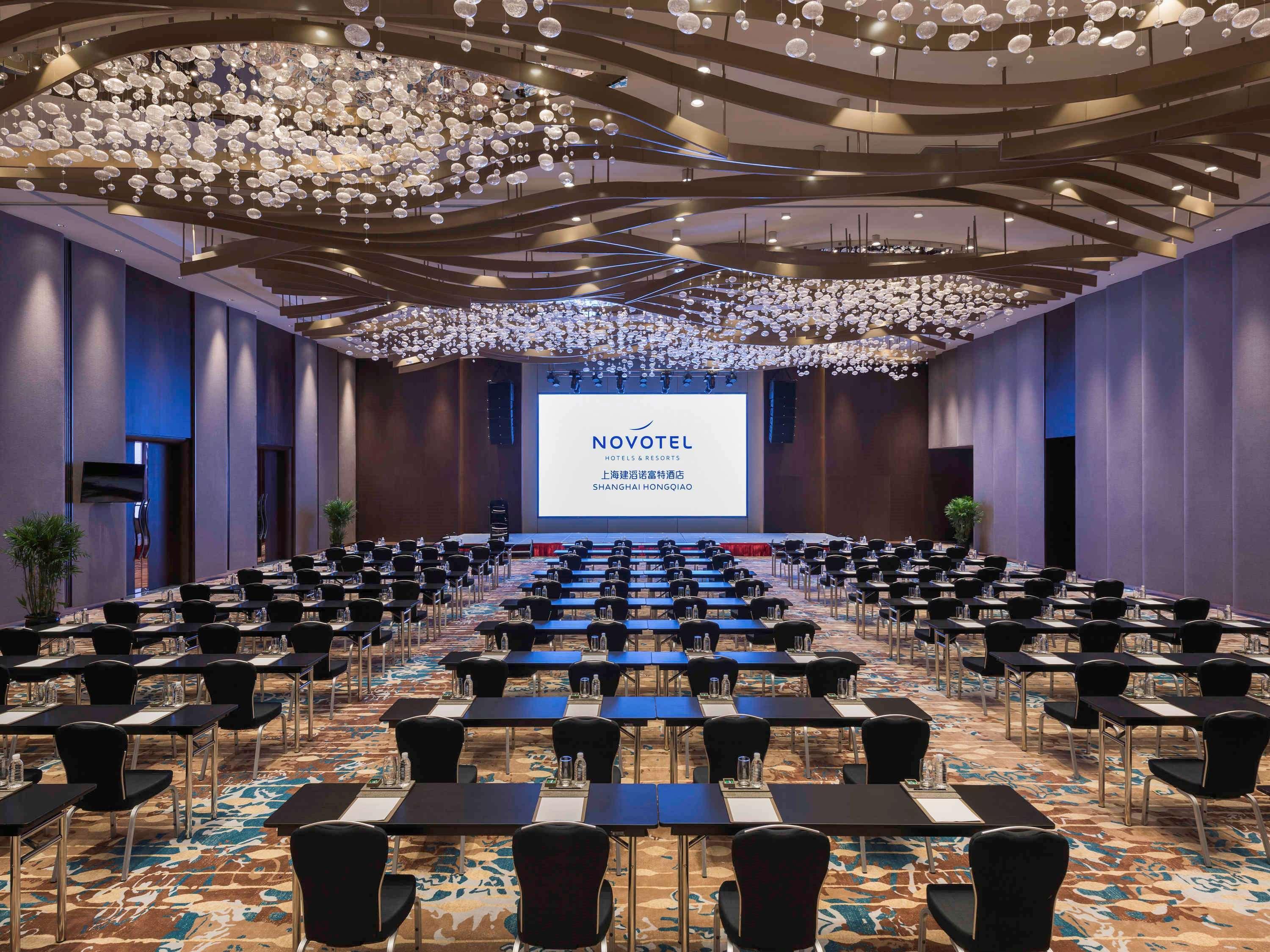 Novotel Hongqiao Otel