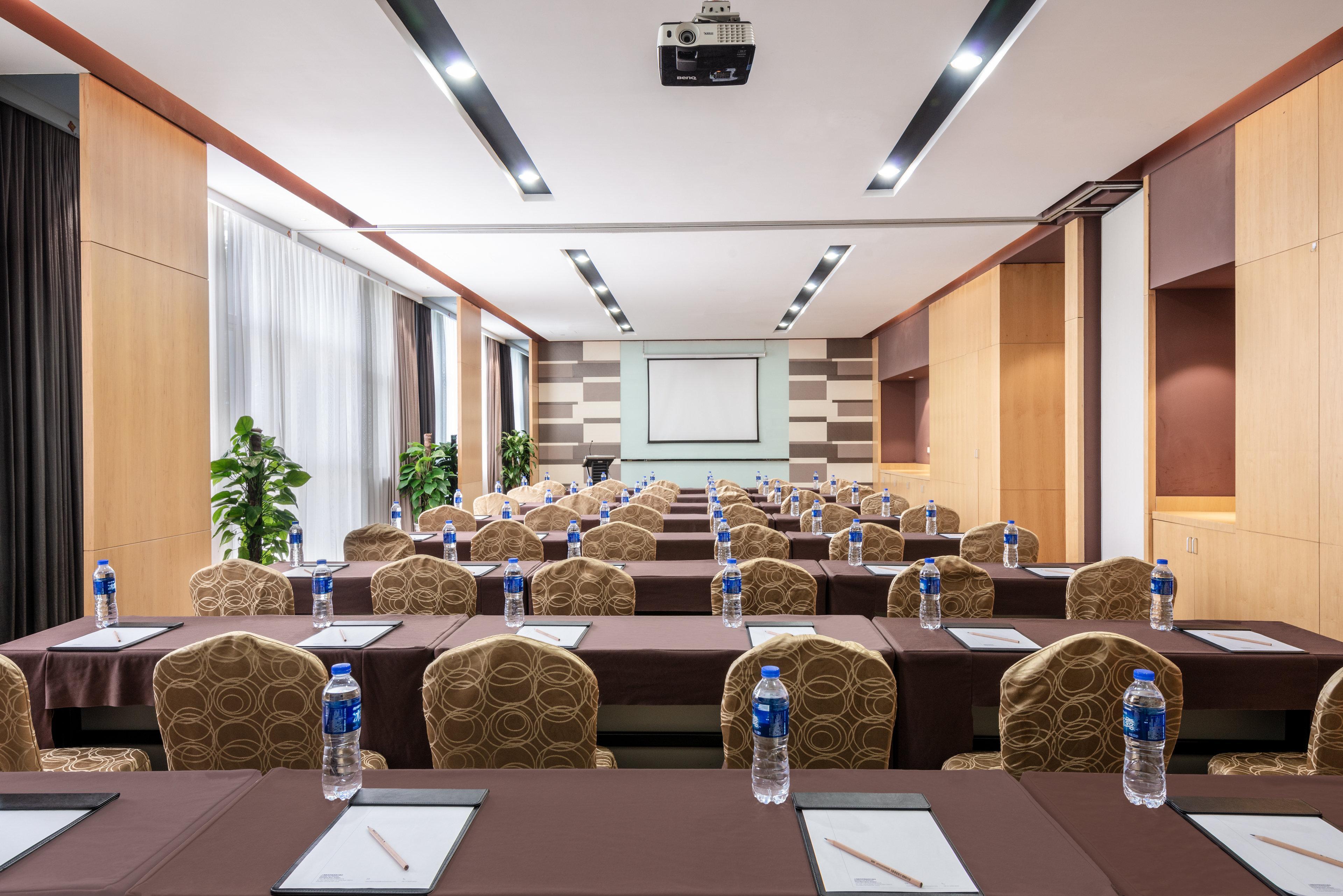 Express New Jinqiao By Ihg 3*