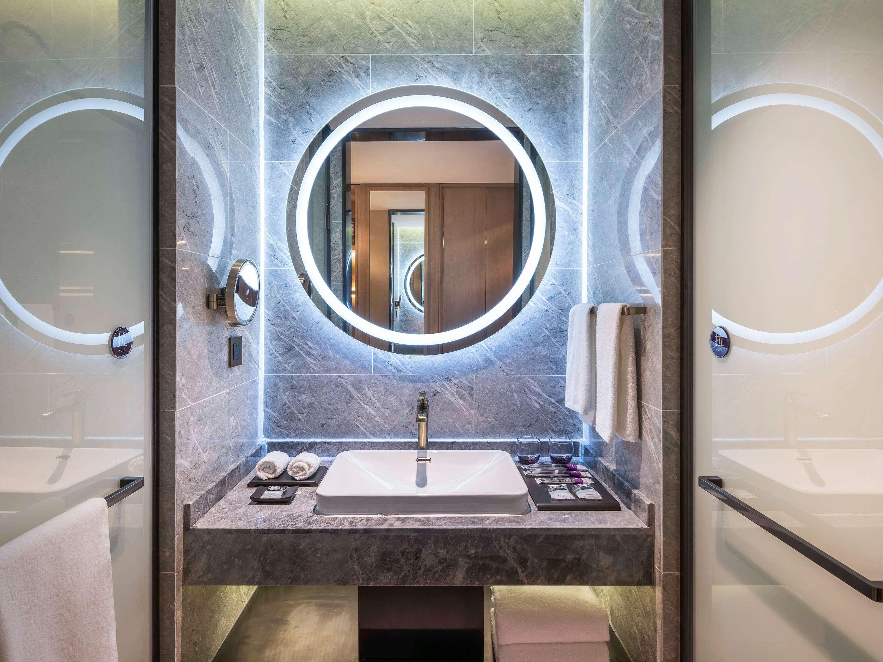 Mercure Shanghai Jiuting Minhang