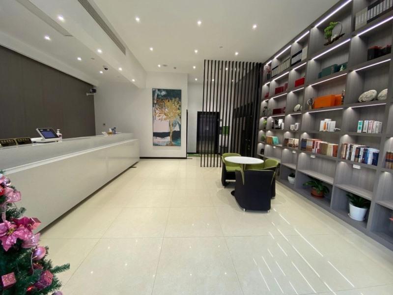 Vatica Jiading District Anting Metro Station Moyu Road 3*